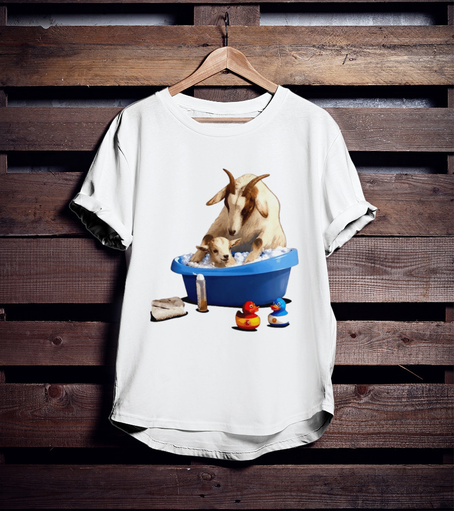 GOAT Bathtub Classico Messi Bathing Yamal T-Shirt