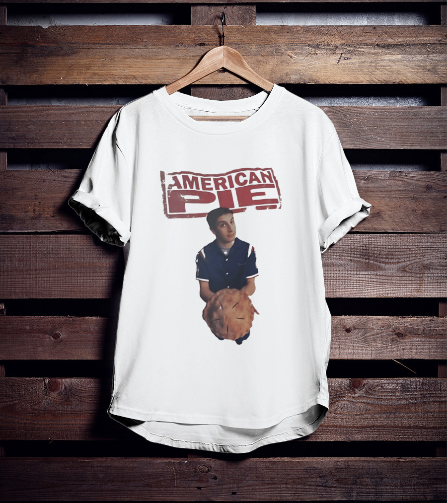 Jason Biggs As Jim Levenstein Holding Pie American Pie Movie T-Shirt