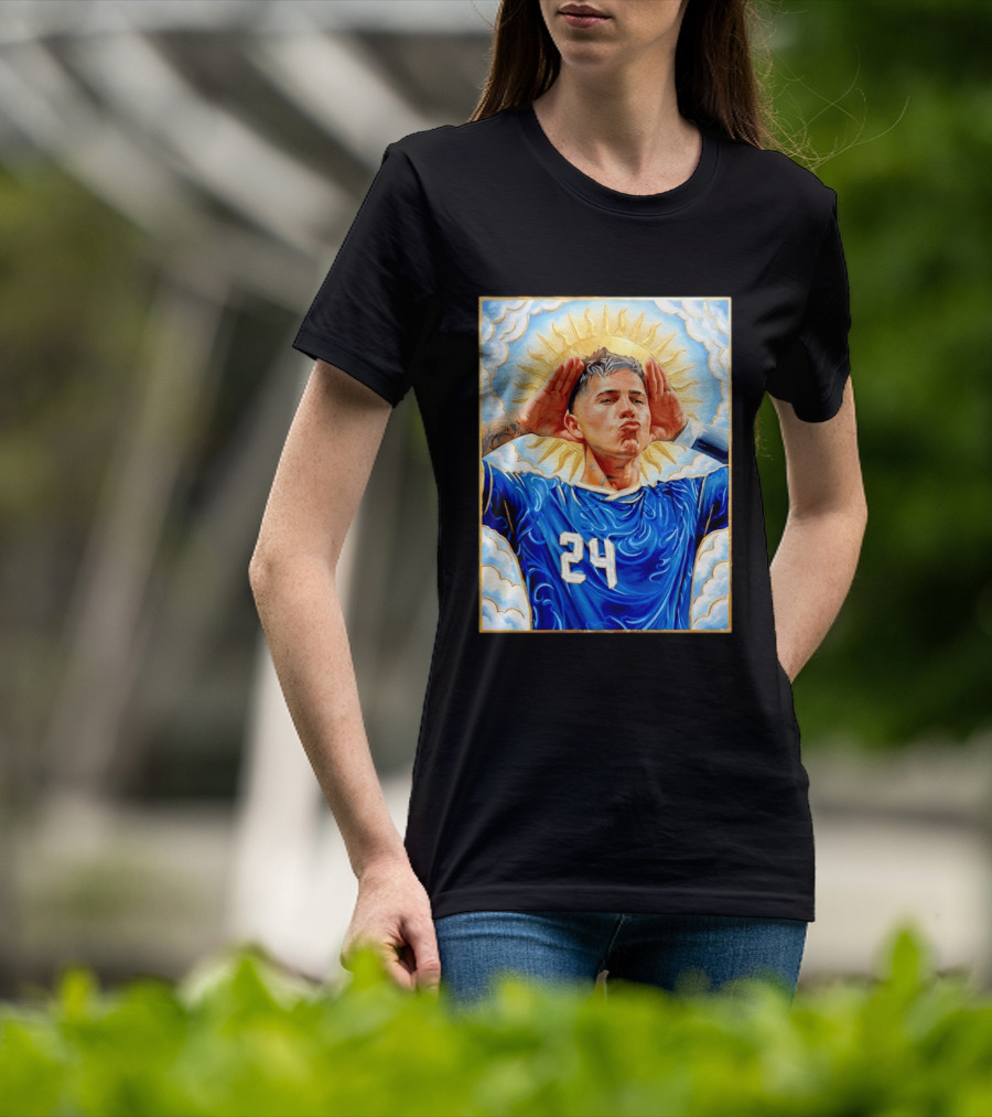 Enzo Fernández 24 Argentina Sun Of May Hands To Ears Gesture T-Shirt