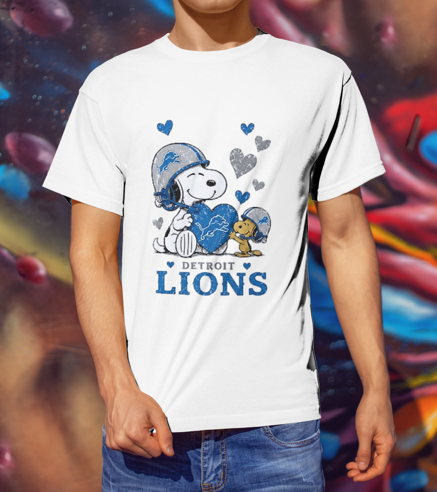 Detroit Lions Peanuts Snoopy Woodstock Heart Helmets Love T-Shirt