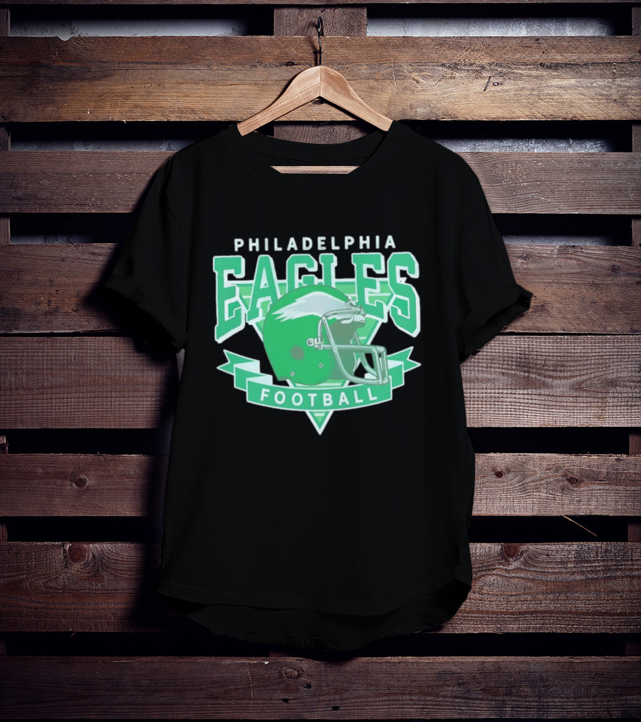 Philadelphia Eagles Helmet Vintage Style Football Fan Gear T-Shirt