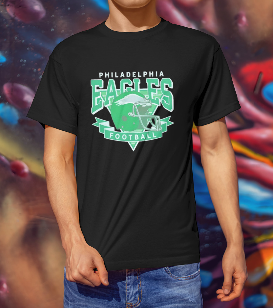 Philadelphia Eagles Helmet Vintage Style Football Fan Gear T-Shirt