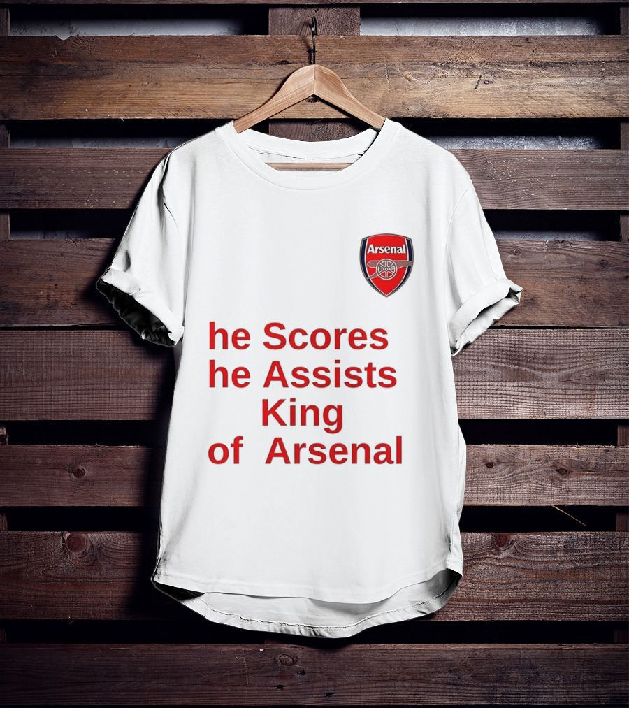 B﻿ukayo Saka He Scores He Assists King Of Arsenal T-Shirt