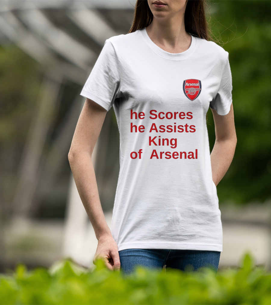 B﻿ukayo Saka He Scores He Assists King Of Arsenal T-Shirt