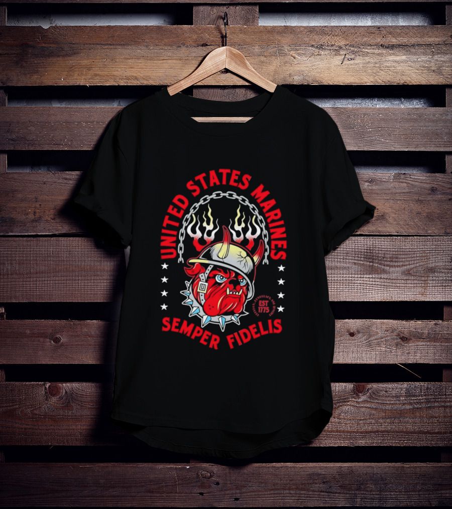 United States Marines Semper Fidelis Bulldog Helmet EST 1775 T-Shirt