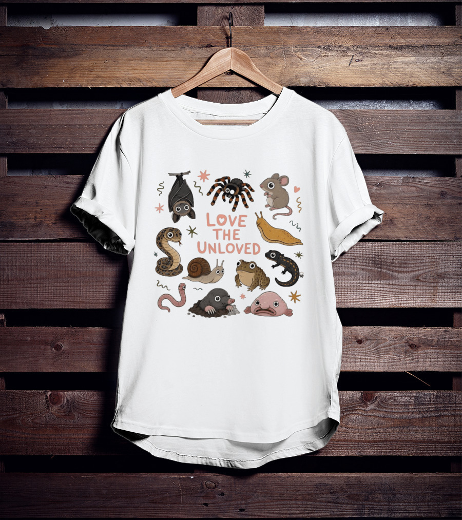 Love The Unloved Weird Animals Bat Spider Mouse Snake Snail Frog Blobfish Worm Salamander Slug T-Shirt