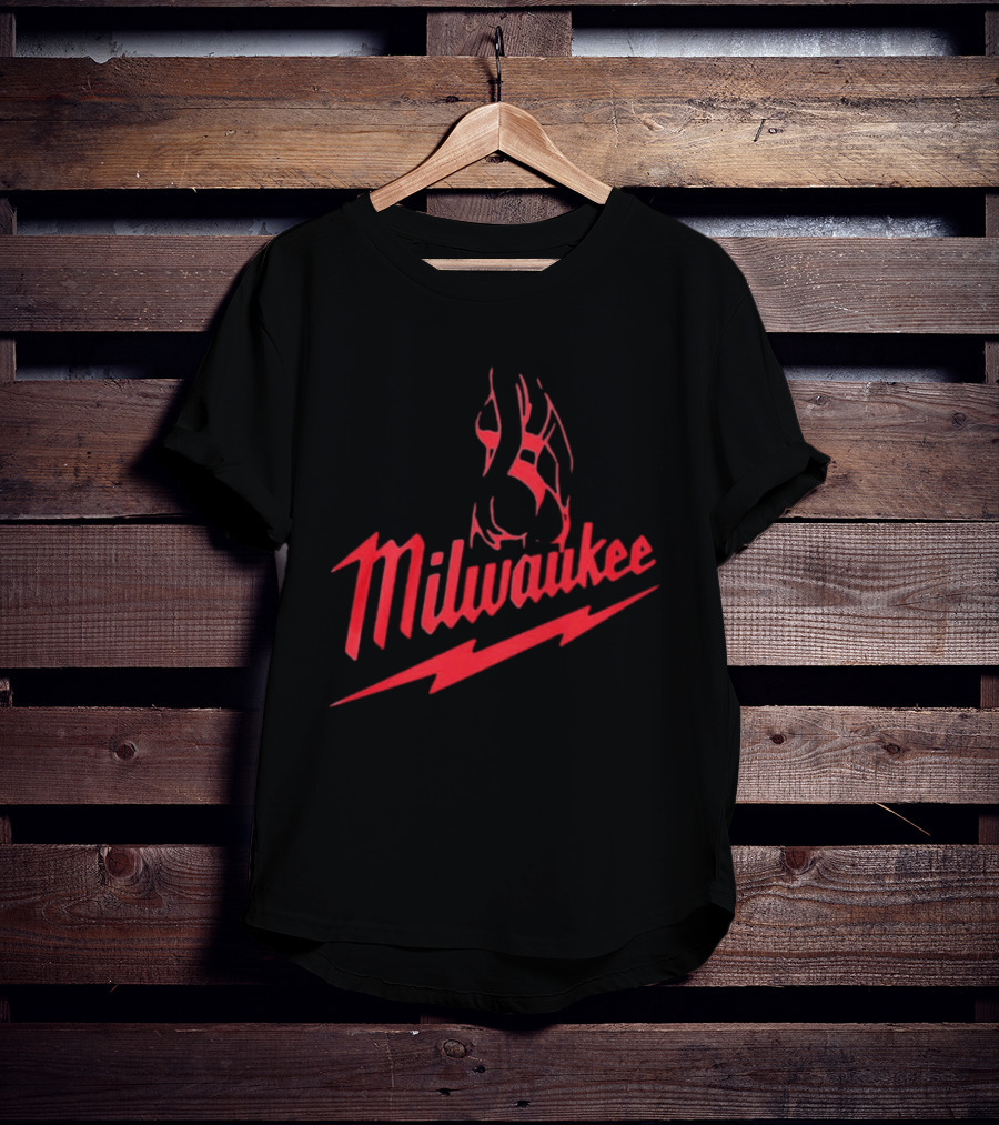 Milwaukee Sexy Girl Red T-Shirt