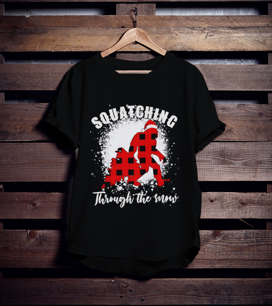 Squatching Through The Snow Bigfoot Santa Hat Christmas T-Shirt