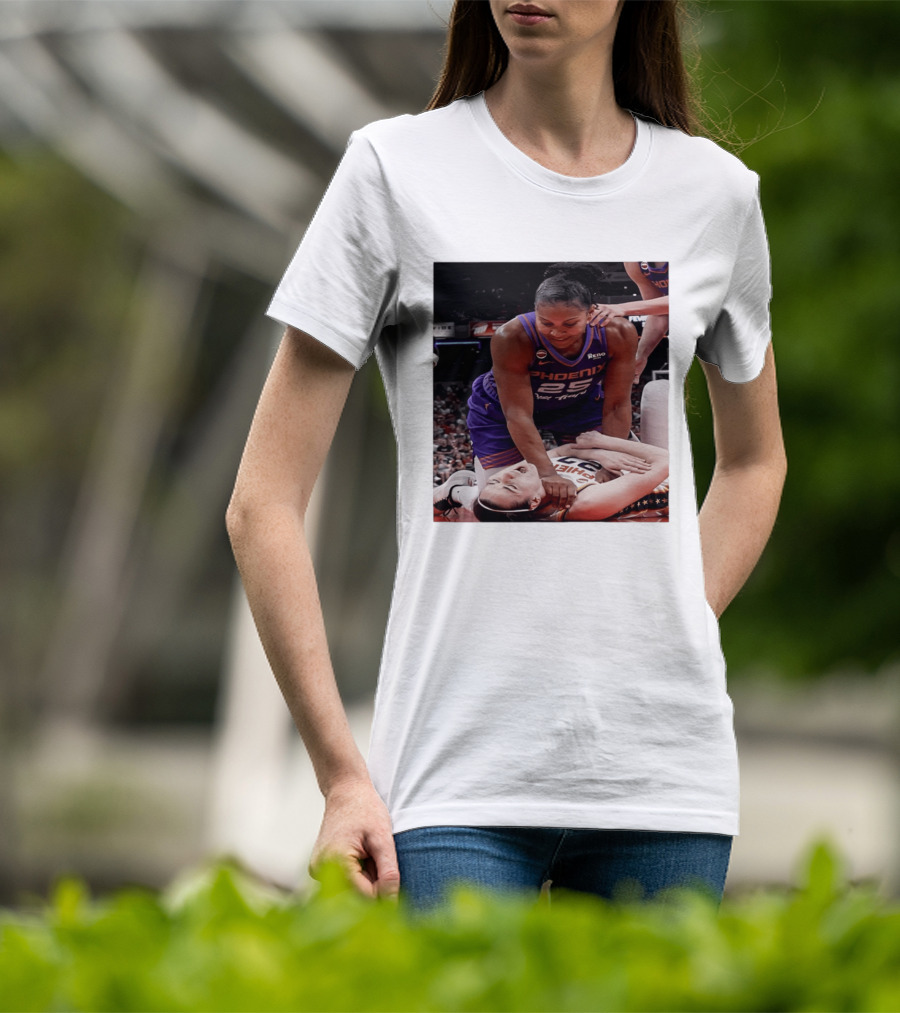 Brittney Griner Phoenix Mercury Caitlin Clark Indiana Fever NBA WNBA Crossover Moment T-Shirt