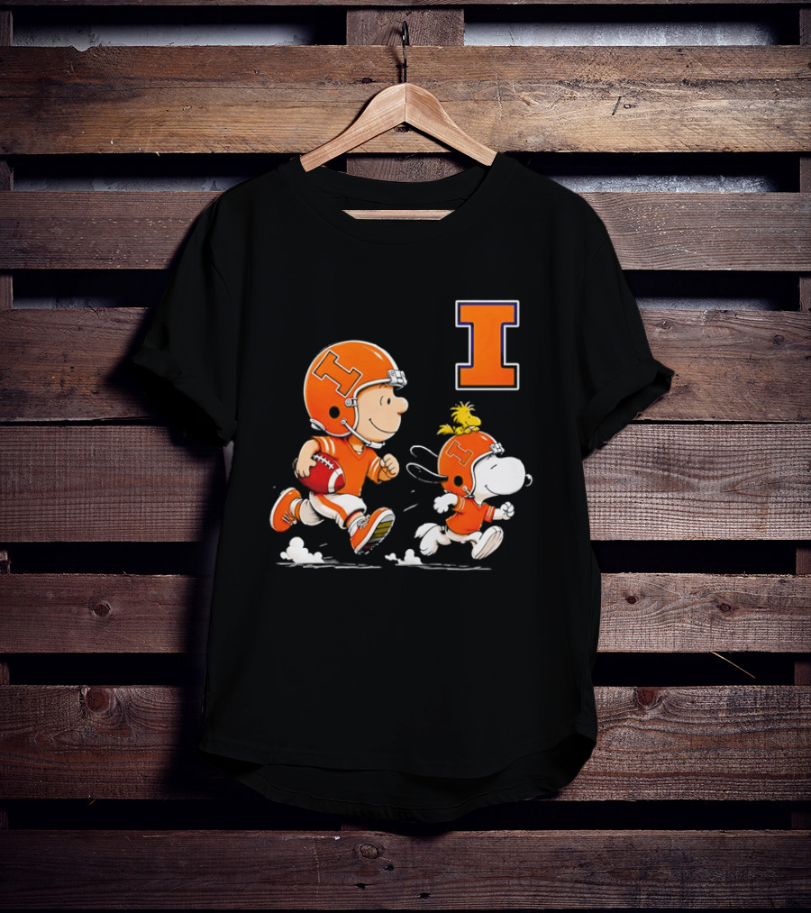 Charlie Brown Snoopy Football Running Letter I Peanuts T-Shirt