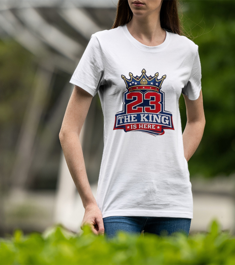 LeBron James 23 The King Is Here Crown Philadelphia 76ers NBA T-Shirt