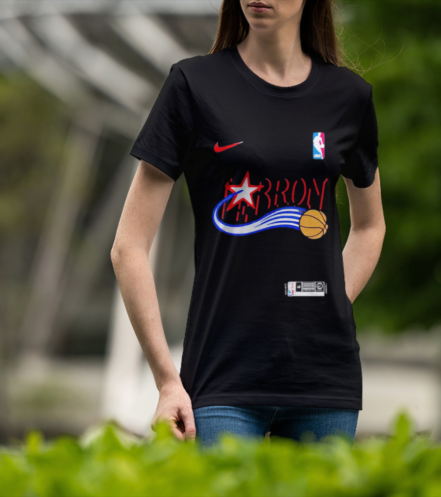 Nike NBA LeBron Star Basketball Graphic Philadelphia 76ers T-Shirt