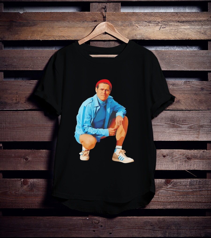 Willem Dafoe Meme Red Beanie Blue Tracksuit Squatting Pose T-Shirt