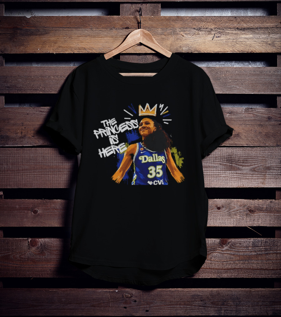 Azzi Fudd Dallas Wings The Princess Is Here Basketball Player 35 T-Shirt
