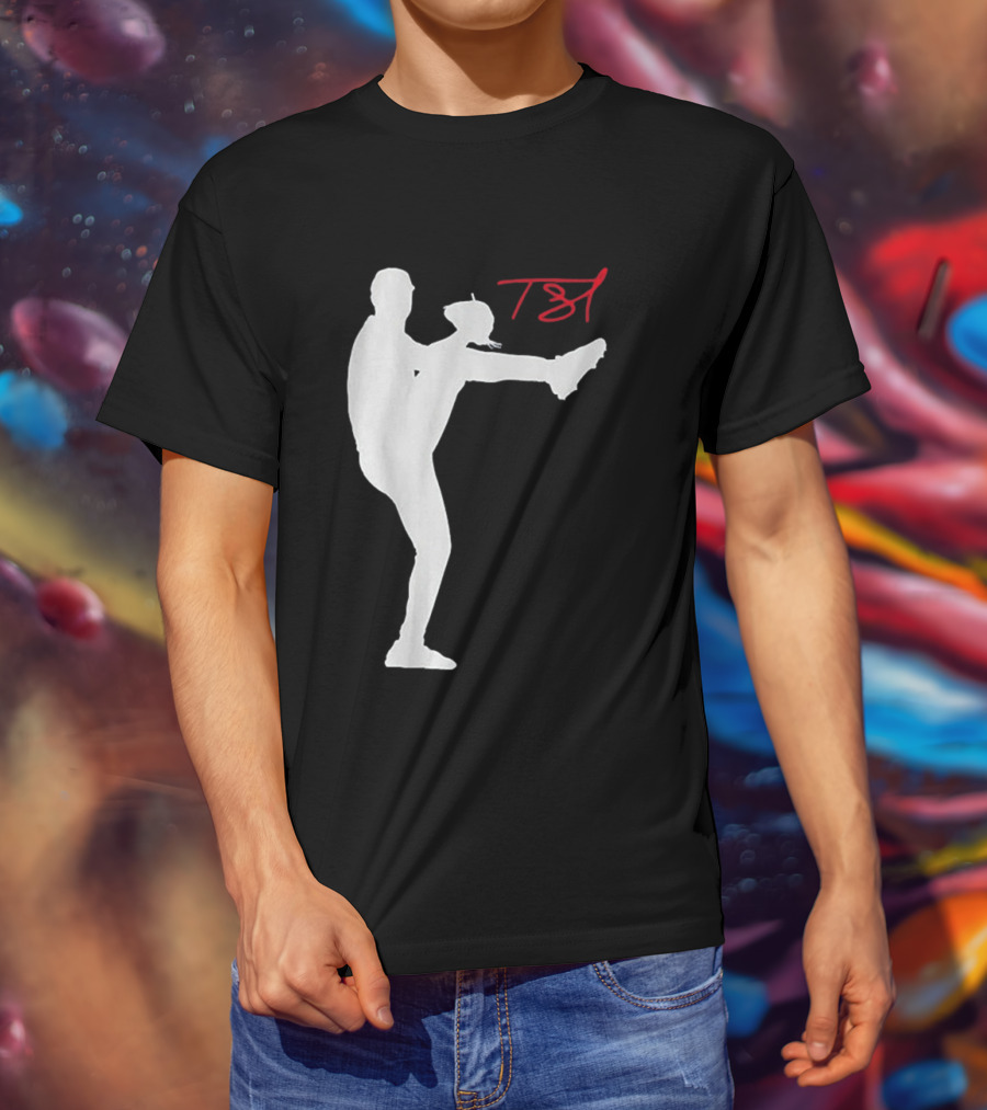T61 Tarik Skubal Pitching Pose Los Angeles T-Shirt