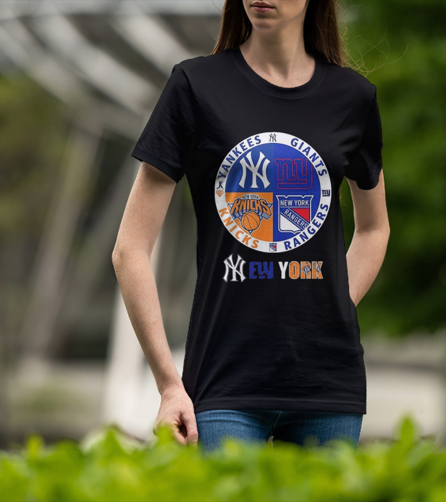 Yankees Giants Knicks Rangers New York Sports Teams Logos T-Shirt