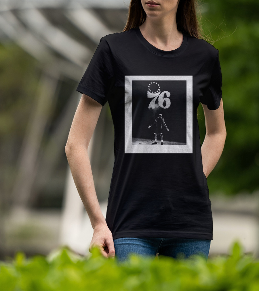 Philadelphia 76ers LeBron James Last Chalk Toss Moment T-Shirt