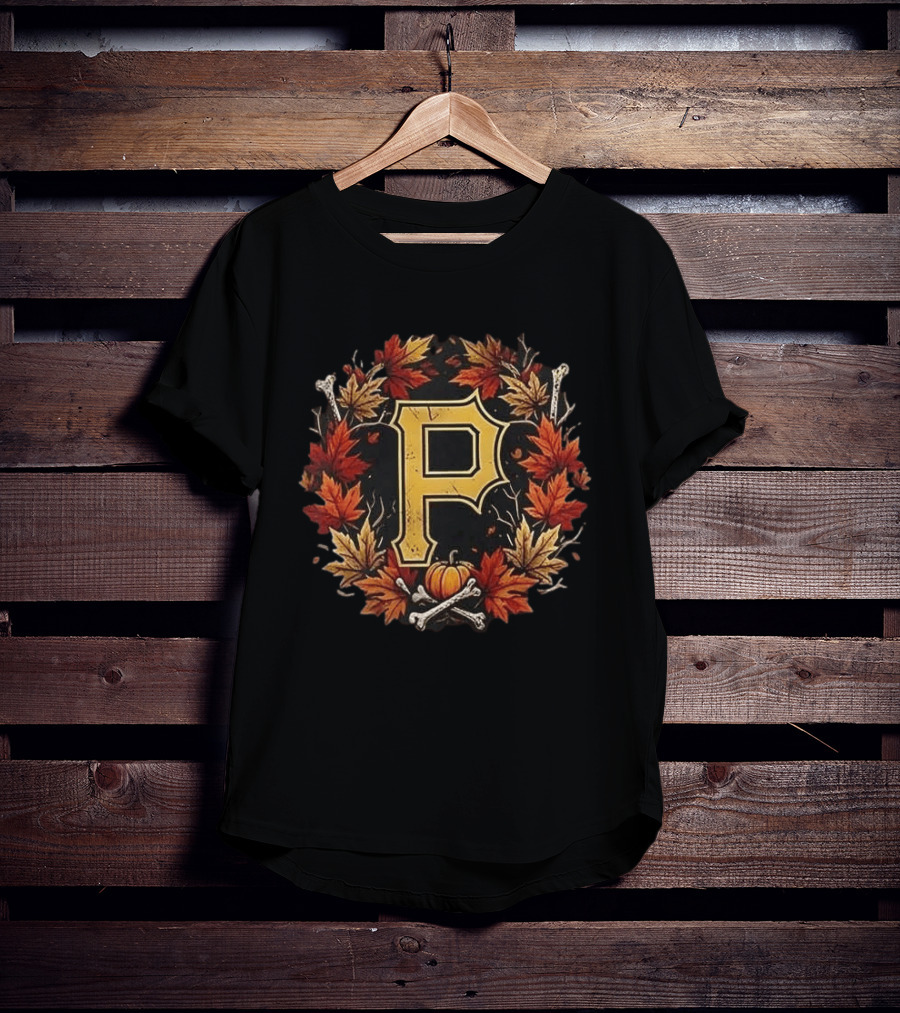 Pittsburgh Pirates Halloween P Maple Leaves Pumpkin Crossed Bones T-Shirt