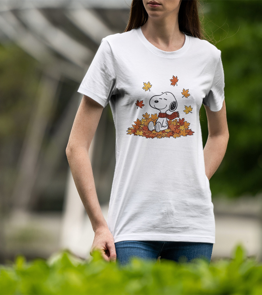 Snoopy Peanuts Autumn Leaves Fall Sitting Relaxing Scarf T-Shirt