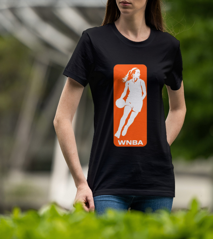 Caitlin Clark Basketball Player WNBA T-Shirt