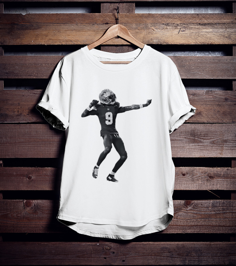Detroit Lions Number 9 Celebratory Pose Football Athlete Cutout T-Shirt