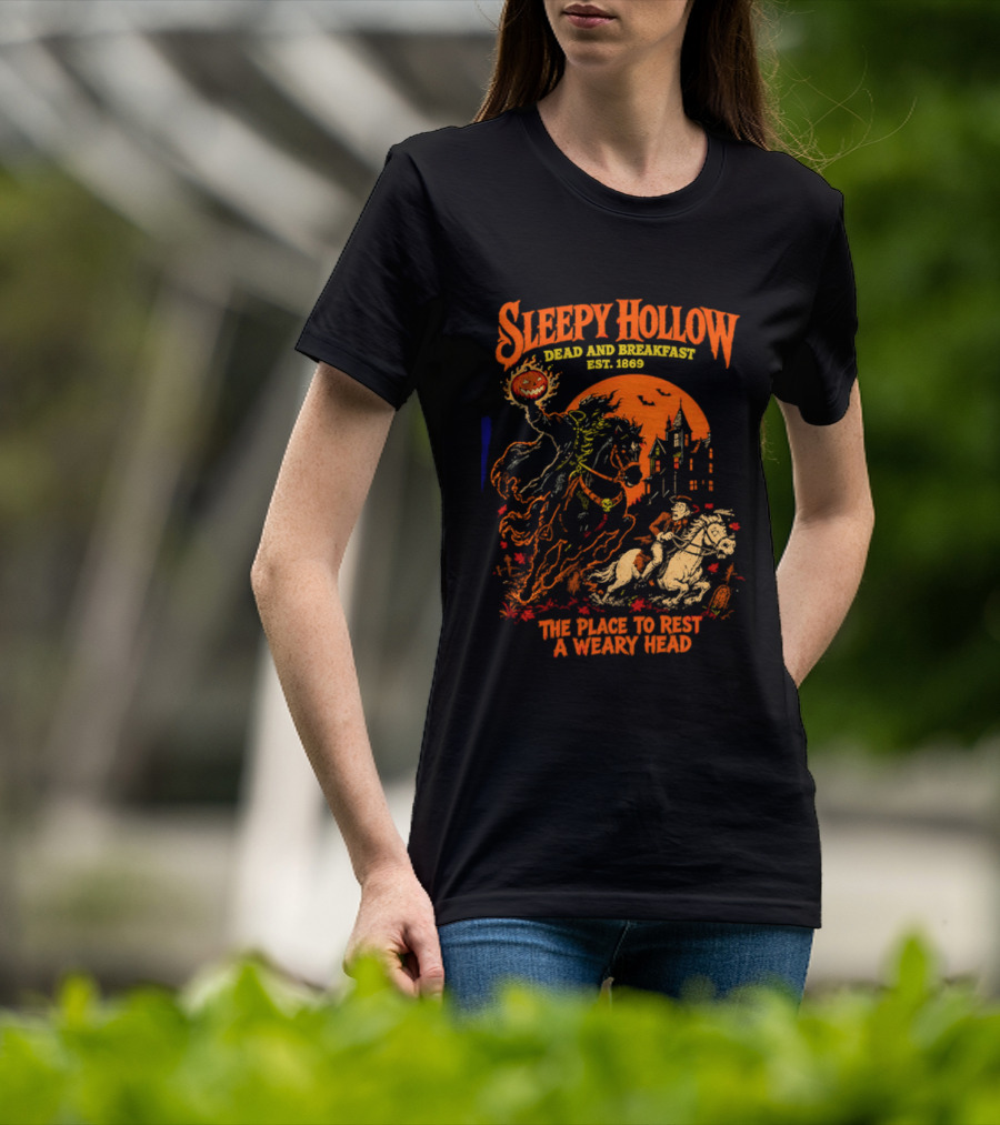 Sleepy Hollow Dead And Breakfast Est 1820 Headless Horseman The Place To Rest A Weary Head Halloween Pumpkin T-Shirt