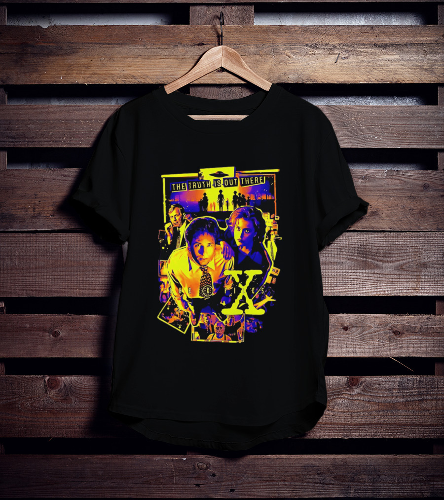 The Truth Is Out There The X Files Mulder Scully 90s TV Series T-Shirt