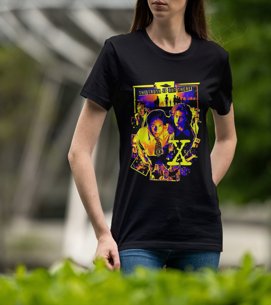 The Truth Is Out There The X Files Mulder Scully 90s TV Series T-Shirt