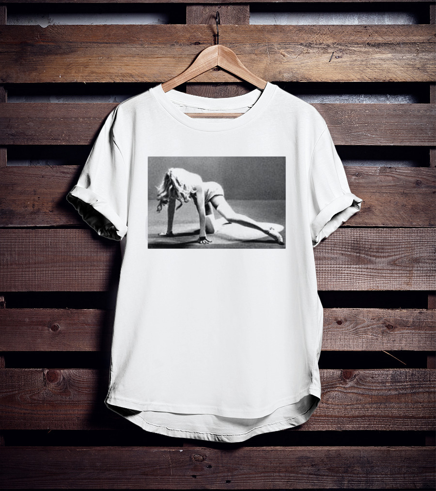 Madonna Confessions II Dance Floor Iconic Pose Black And White T-Shirt