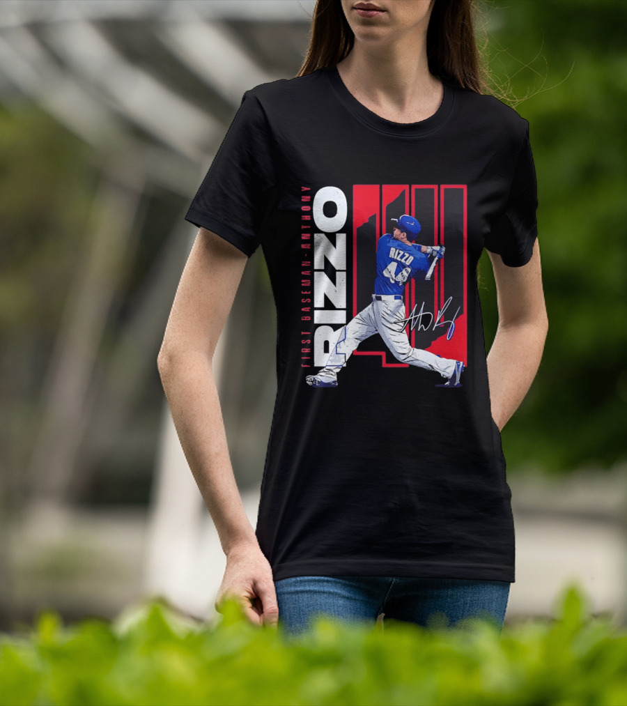 First Baseman Anthony Rizzo Swinging Action 44 Distressed T-Shirt