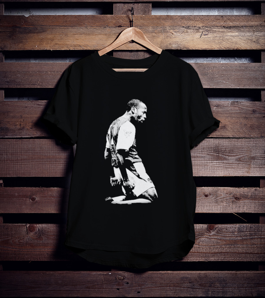 Lindsey Heaps Thierry Henry Football Soccer Arsenal T-Shirt