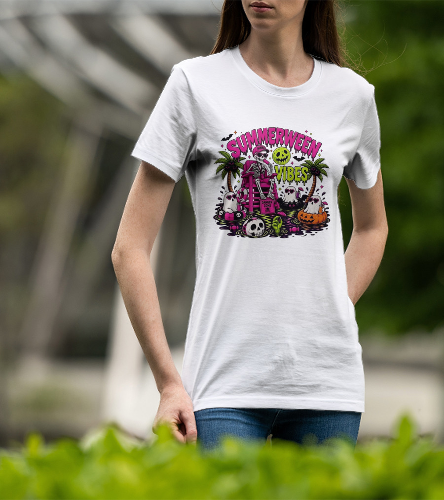 Summerween Vibes Halloween Skeleton Beach Party 2026 T-Shirt