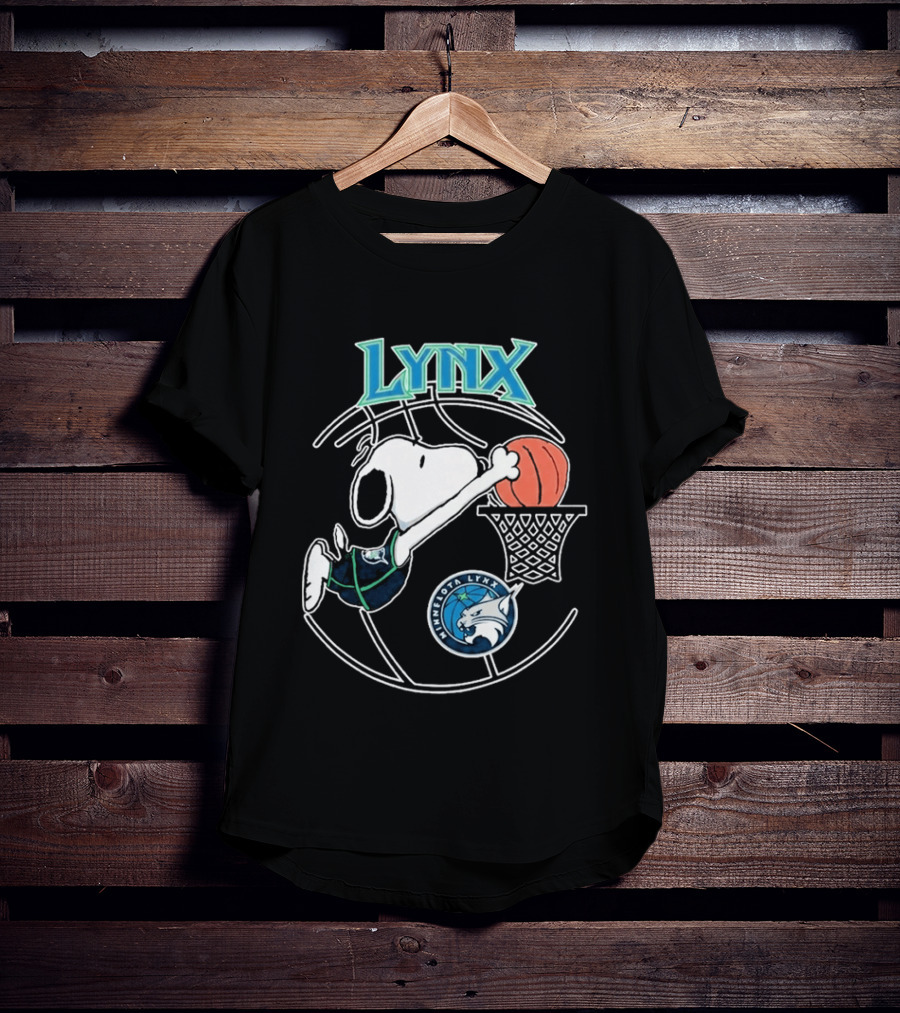 Snoopy Dunking Basketball Minnesota Lynx WNBA T-Shirt