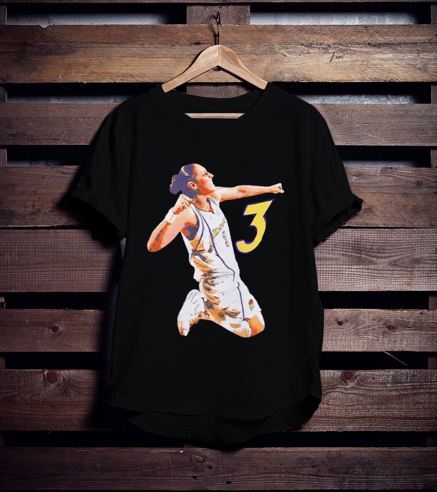 Mercury Diana Taurasi Number 3 Celebration Pose T-Shirt