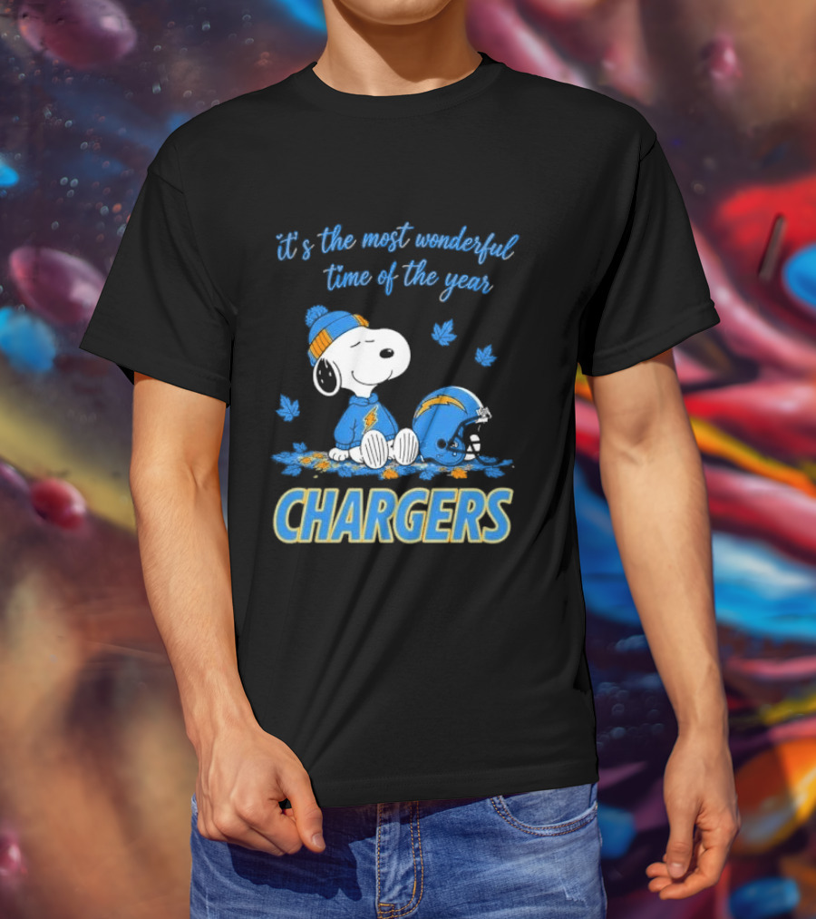 It's The Most Wonderful Time Of The Year Los Angeles Chargers Snoopy Sitting Helmet Falling Leaves T-Shirt