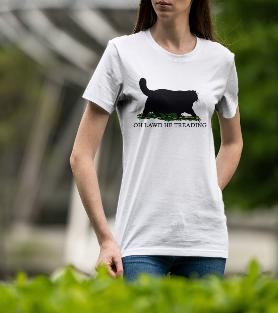Oh Lawd He Treading Cat Silhouette With Snake And Grass T-Shirt