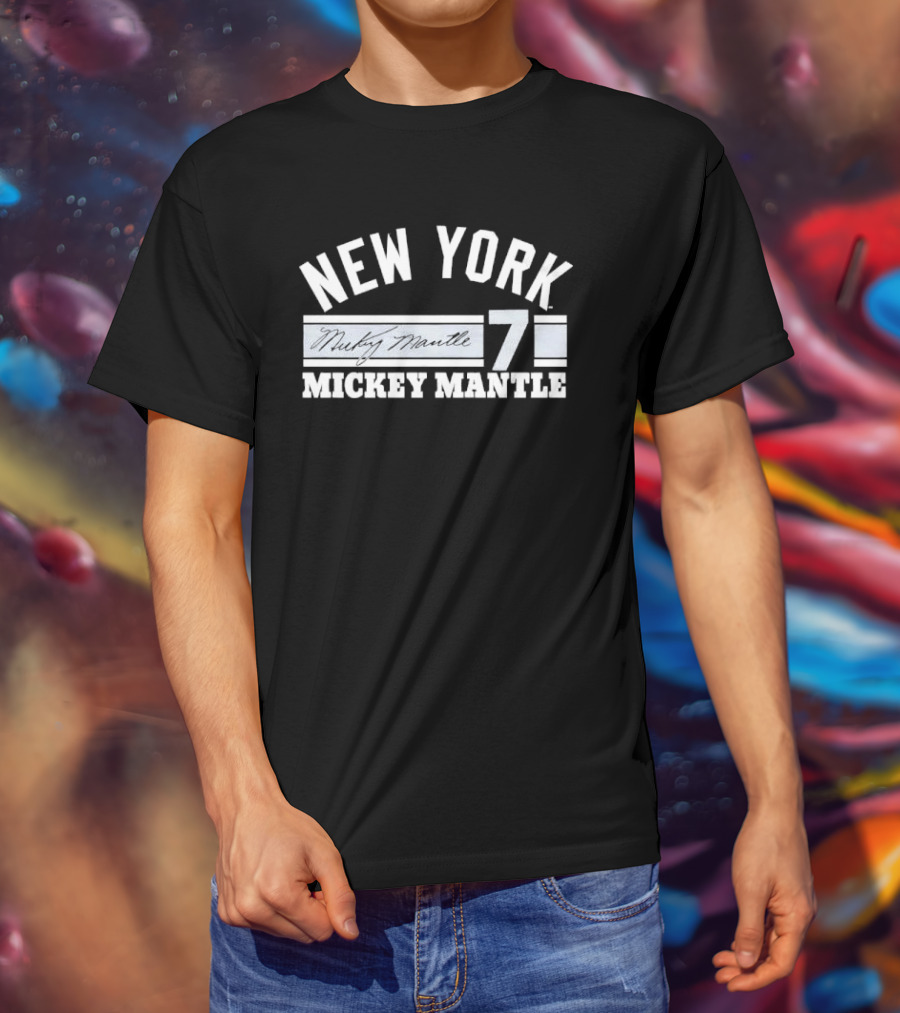 New York Mickey Mantle Distressed Number 7 Retro Sports T-Shirt
