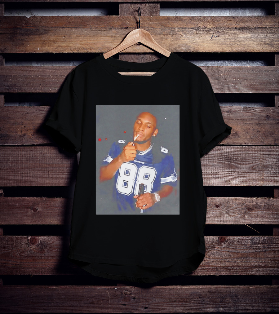 CeeDee Lamb Dallas Cowboys 88 Jersey Holding Beer Smoking T-Shirt