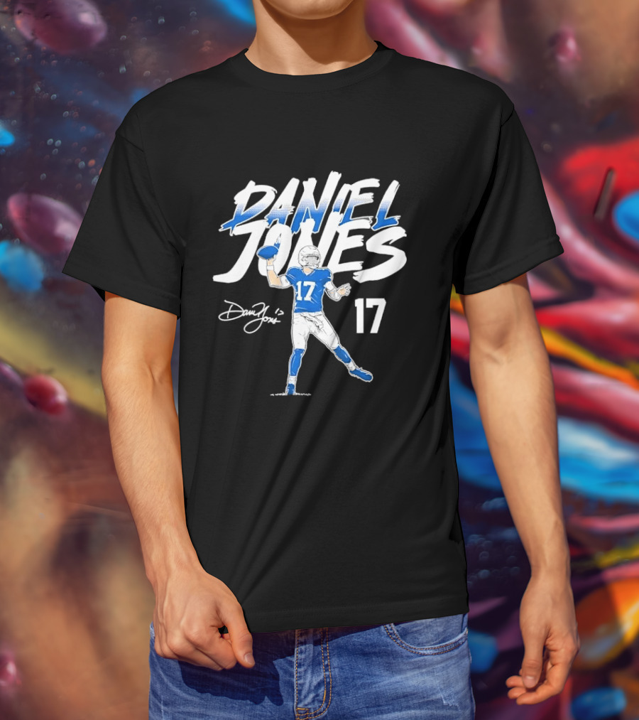 Daniel Jones 17 Quarterback Throwing Football Sketch Brushstroke T-Shirt