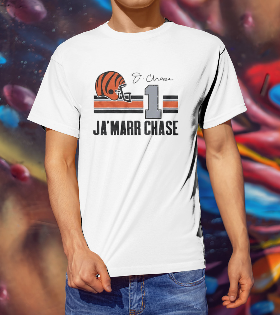 Cincinnati Bengals Ja'Marr Chase Helmet 1 J Signature Stripes Wood Texture T-Shirt