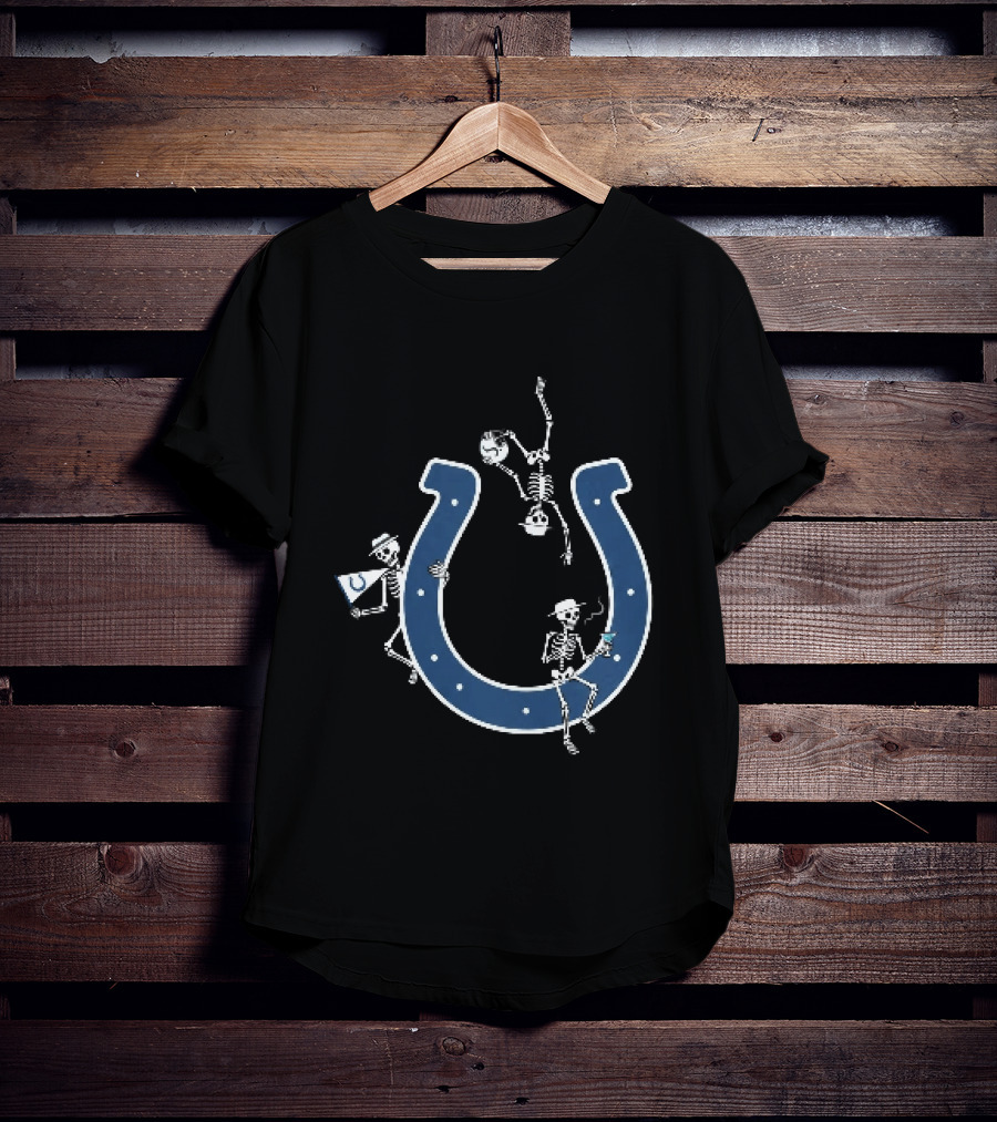 Indianapolis Colts Skeletons Celebrating With Hats And Drink By Horseshoe T-Shirt