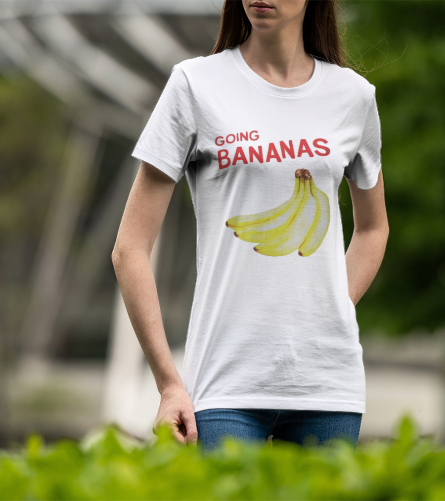 Going Bananas Funny Yellow Fruit Pun T-Shirt