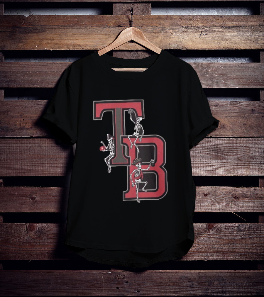 Tampa Bay Buccaneers TB Pirate Skeletons Football T-Shirt