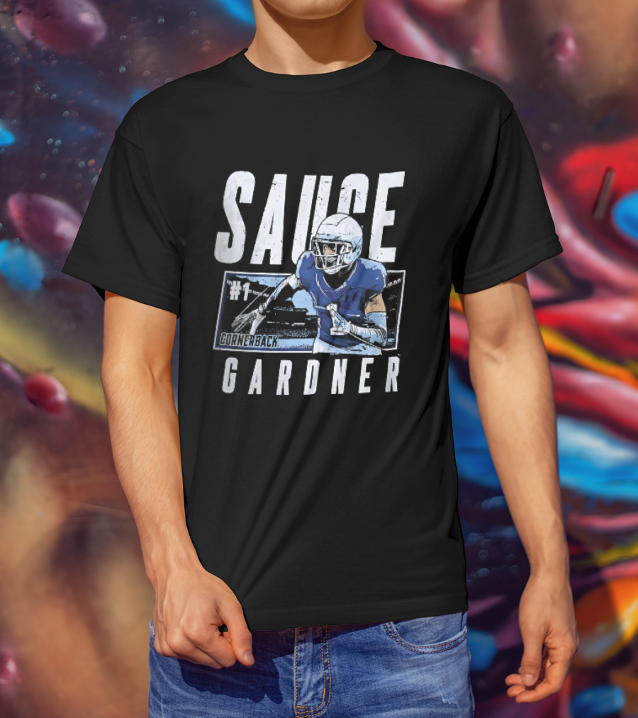 Sauce Gardner Cornerback Football Player Pose Distressed Frame T-Shirt