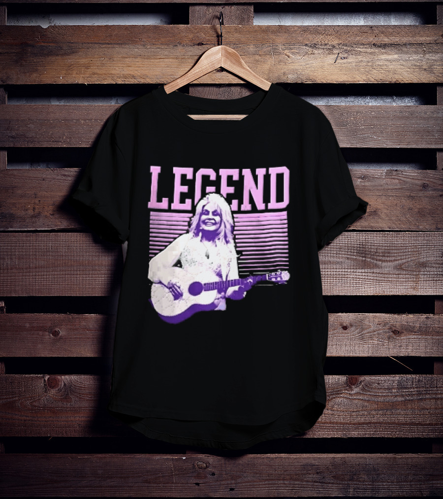 Legendary Female Country Singer Acoustic Guitar Pink Halftone Stripes T-Shirt