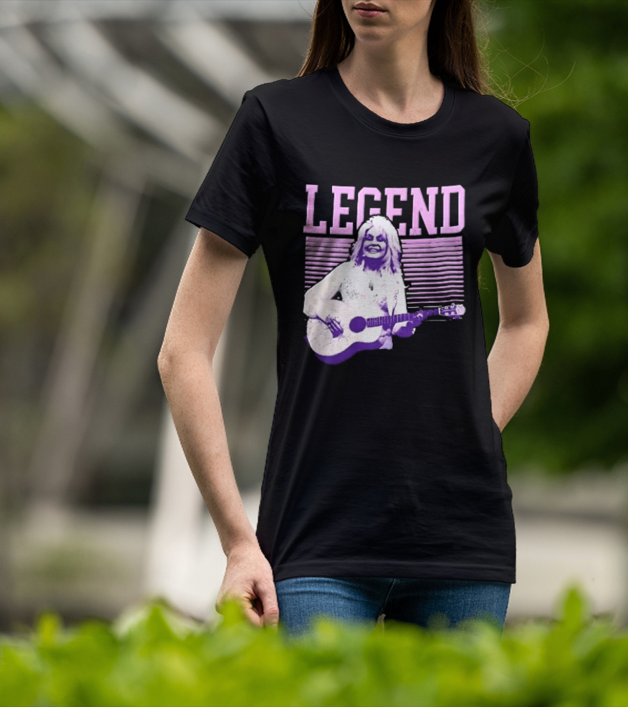 Legendary Female Country Singer Acoustic Guitar Pink Halftone Stripes T-Shirt