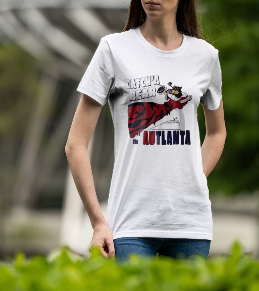 Catch A Bear Auburn Tigers Autlanta Football Cartoon T-Shirt