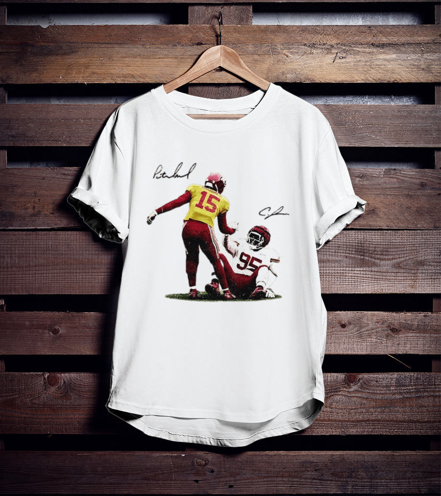 Kansas City Chiefs Mahomes 15 Jones 95 Football Player Signatures T-Shirt