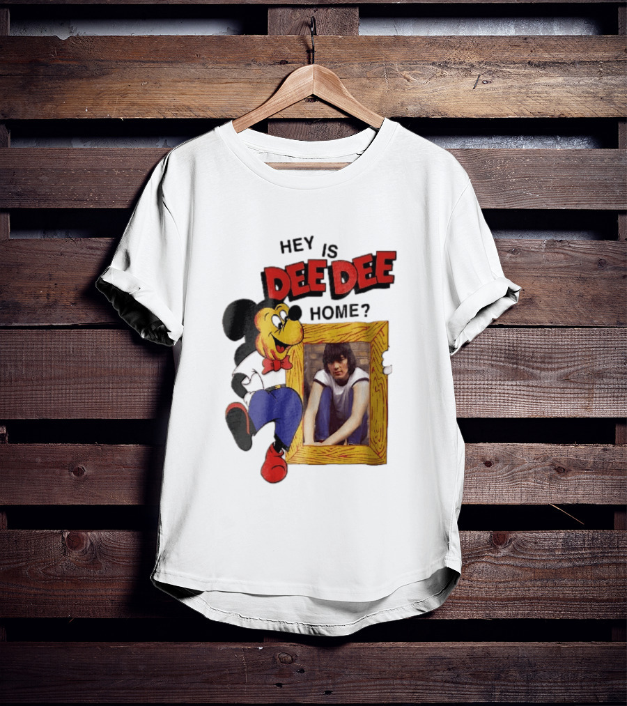 Hey Is Dee Dee Home Cartoon Mickey Mouse Holding Framed Photo T-Shirt