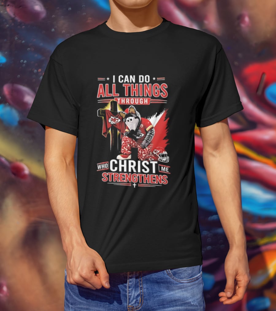 I Can Do All Things Through Christ Who Strengthens Me Kansas City Chiefs Football Player Kneeling Prayer Cross T-Shirt